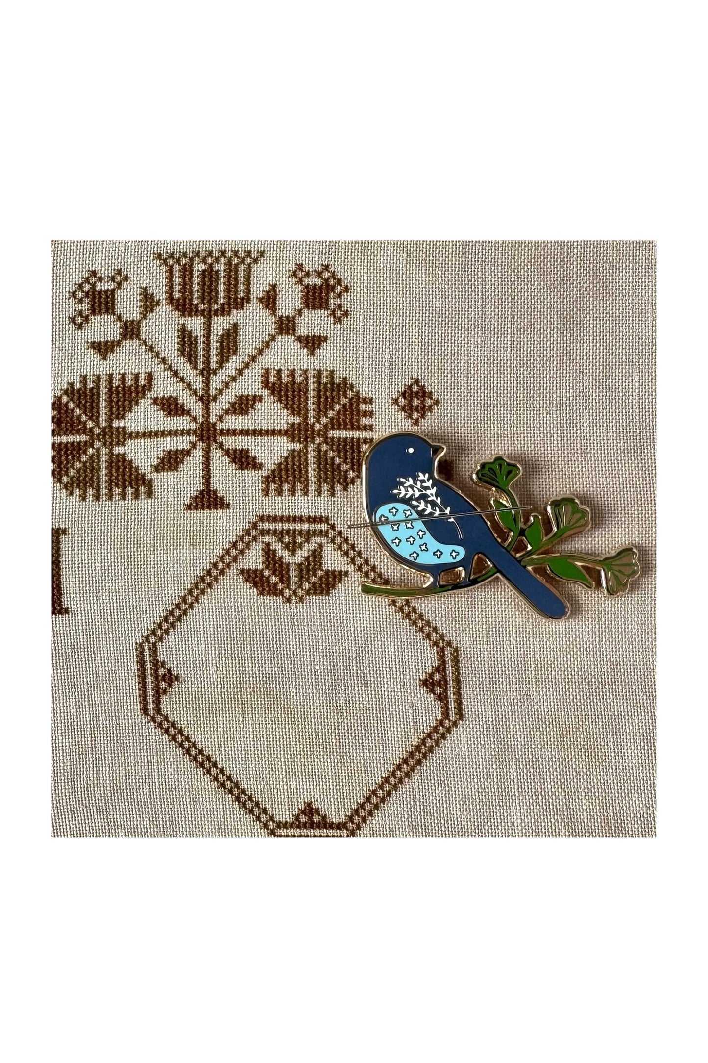 Songsparrow Bird Needle Minder ~ Flamingo Toes