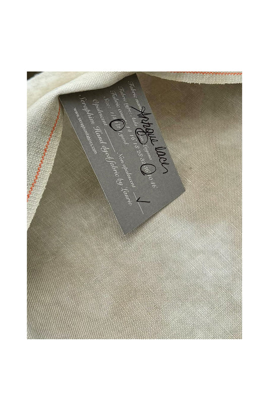 Seraphim Fabrics ~ 36 ct Antique Lace Edinburgh Linen
