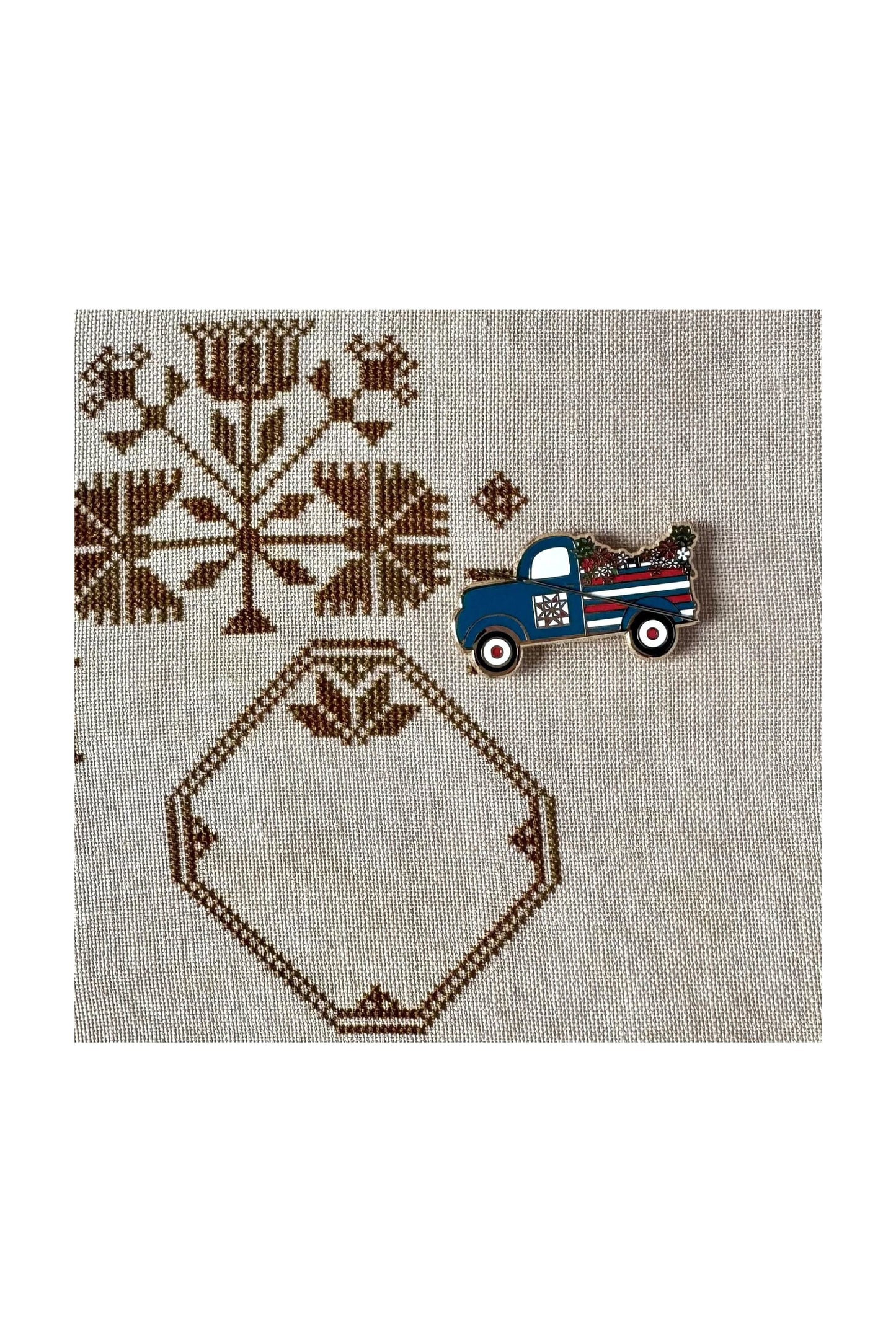 Patriotic Truck Needle Minder ~ Flamingo Toes