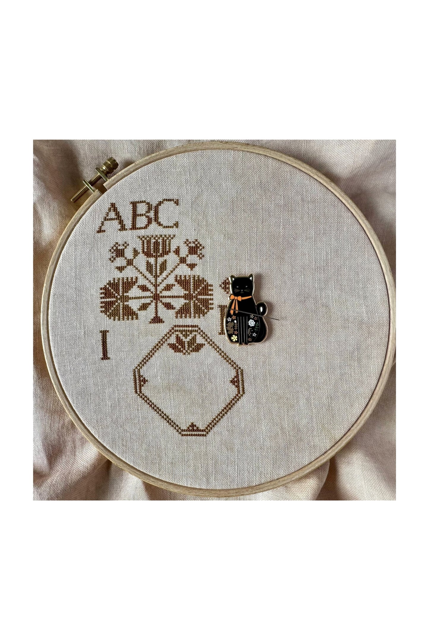 Black Cat Needle Minder ~ Flamingo Toes