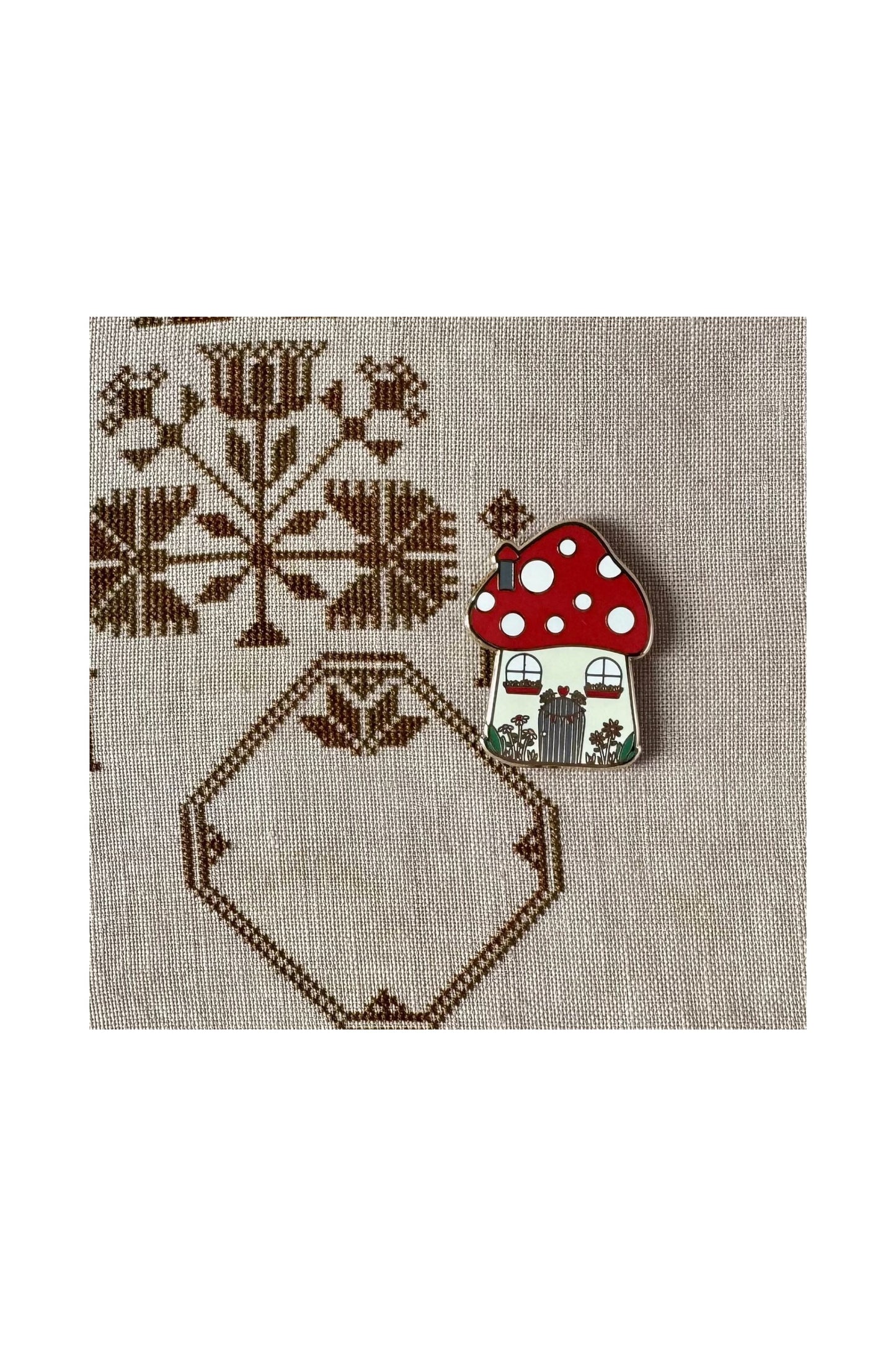 Woodland Mushroom Needle Minder ~ Flamingo Toes