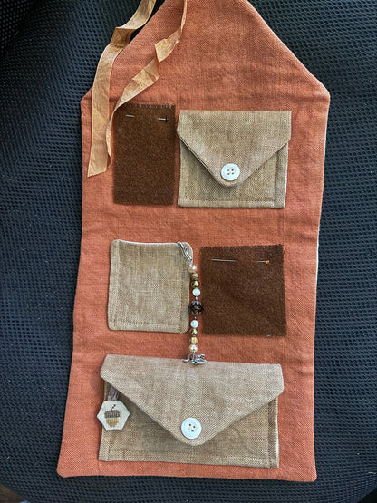 Autumnal Sewing Roll ~ Teresa Kogut ~ Cross Stitch Pattern